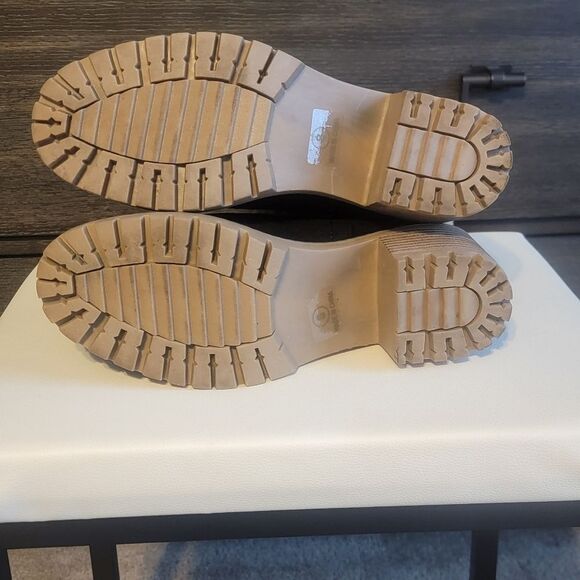 Women's New Ankle Booties Size 8 - Picture 3 of 5